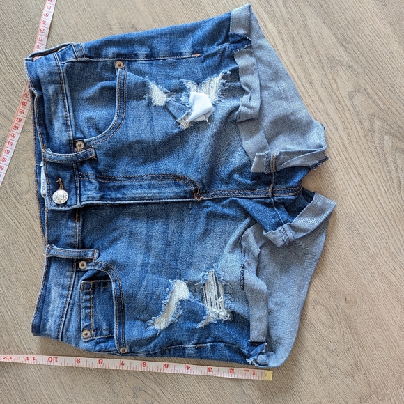 Garage Denim Shorts - Picture 3 of 3